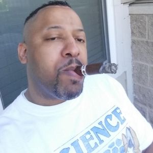 Meet your Posher, Vince